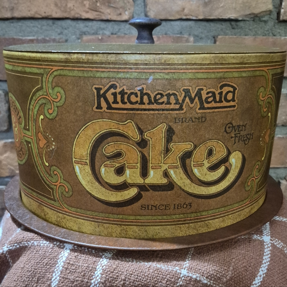 Vintage Ballanoff KitchenMaid Cake Tin Carrier